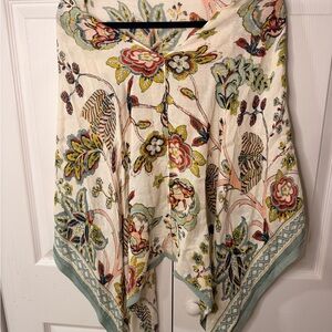 Spartina 449 Cream and Green Floral Wrap